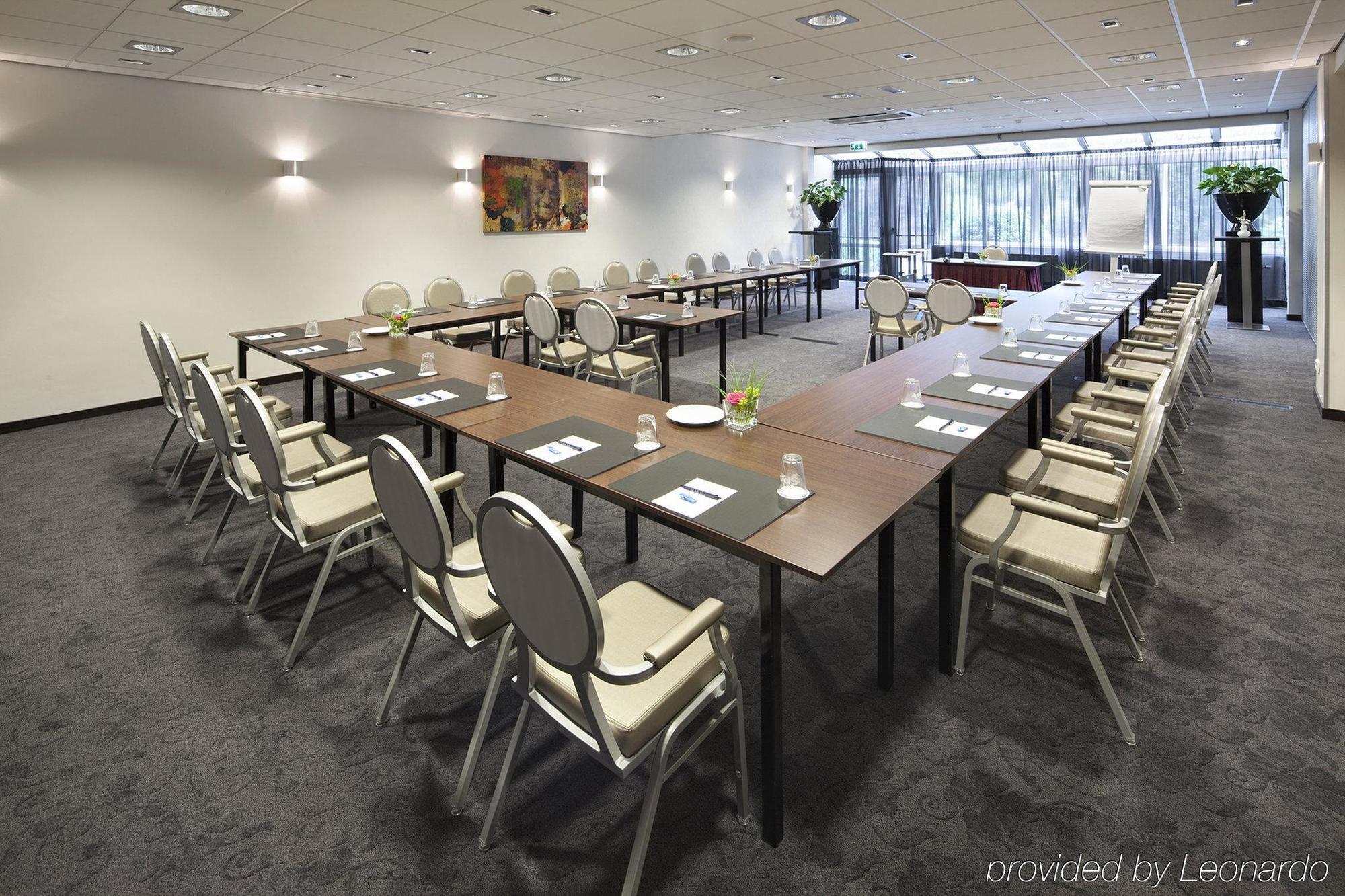 Van Der Valk Hotel Venlo Facilidades foto
